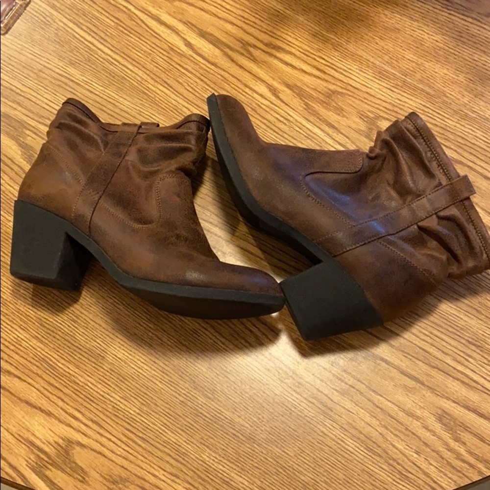 Brown ankle boots